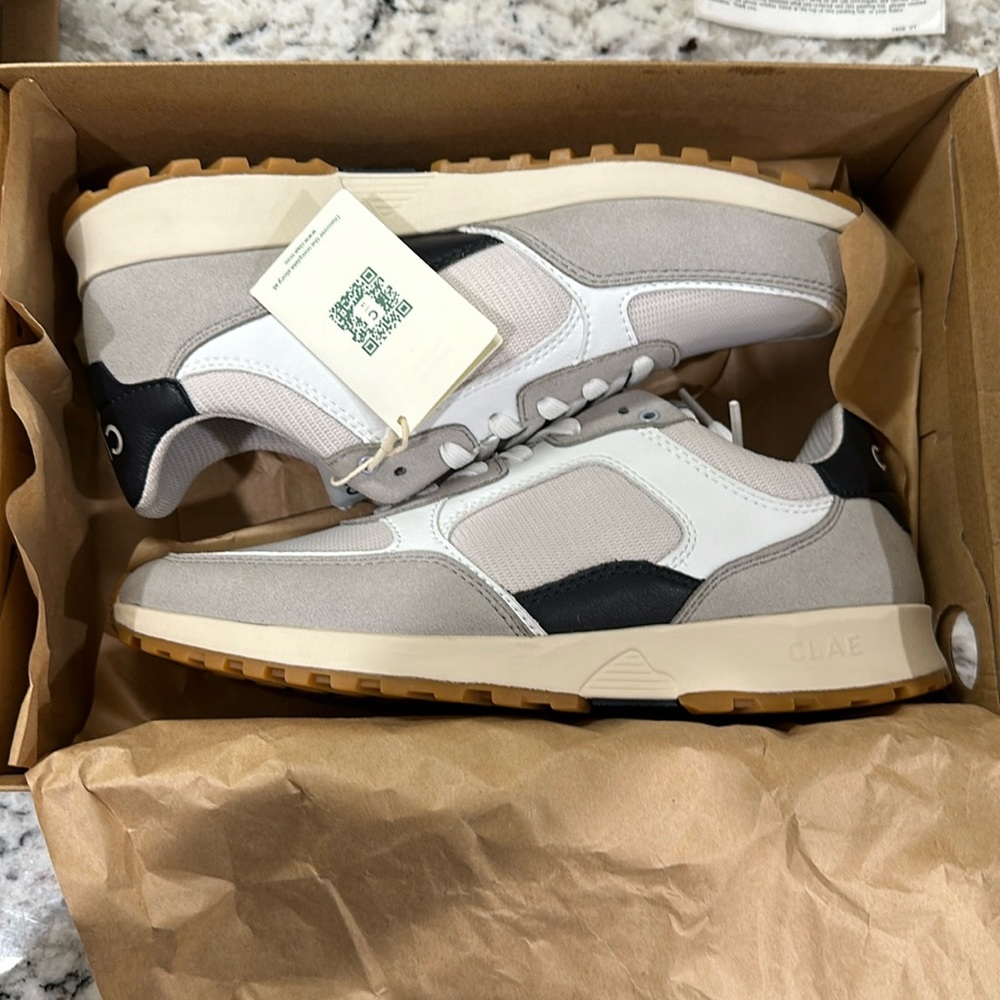CLAE Joshua sneakers, 8.5 men’s, white and navy